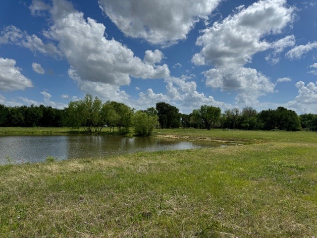 600 Barnes Road Mabank TX 75147