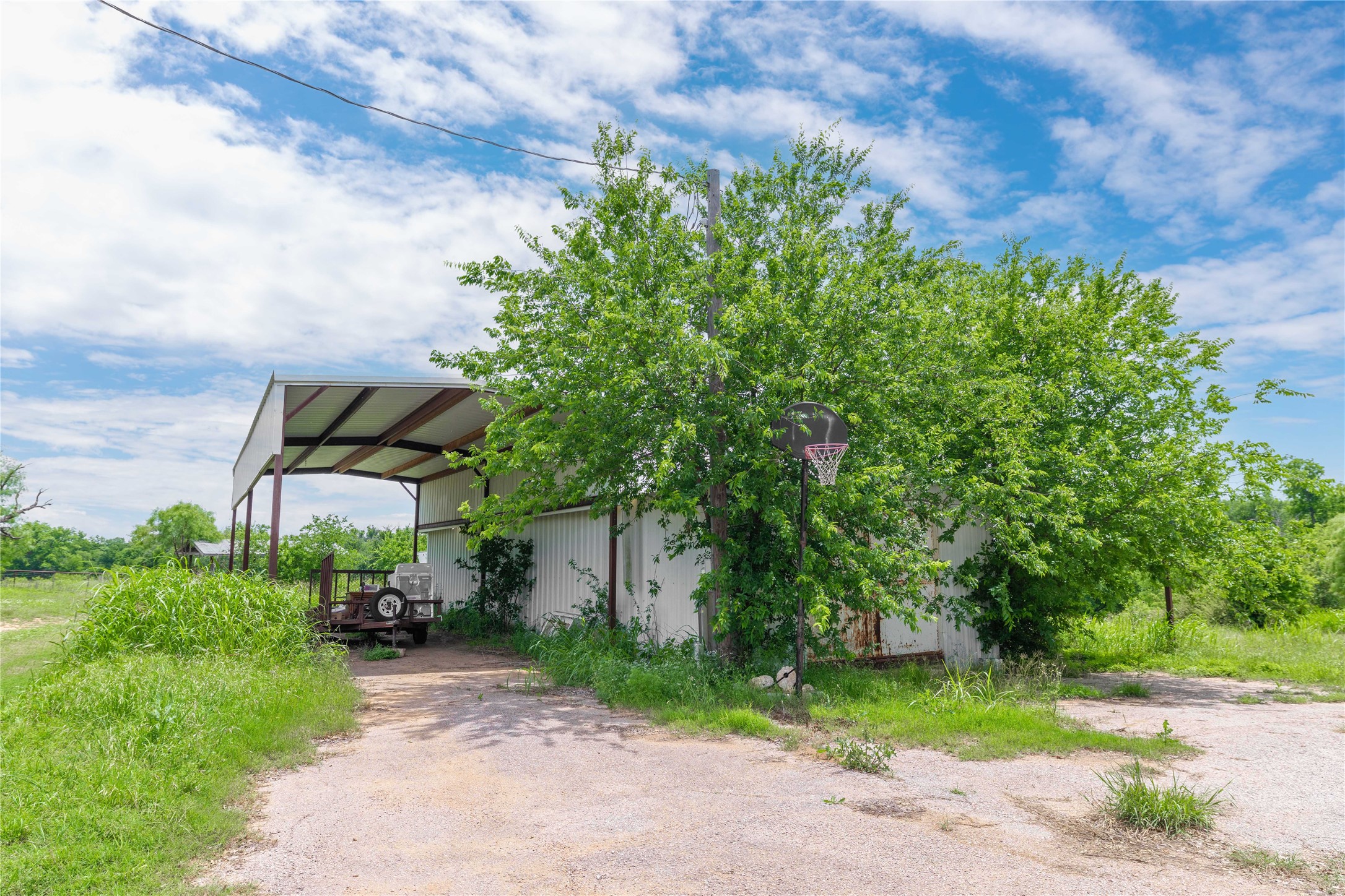 4960 Fm 1480 San Saba TX 76877