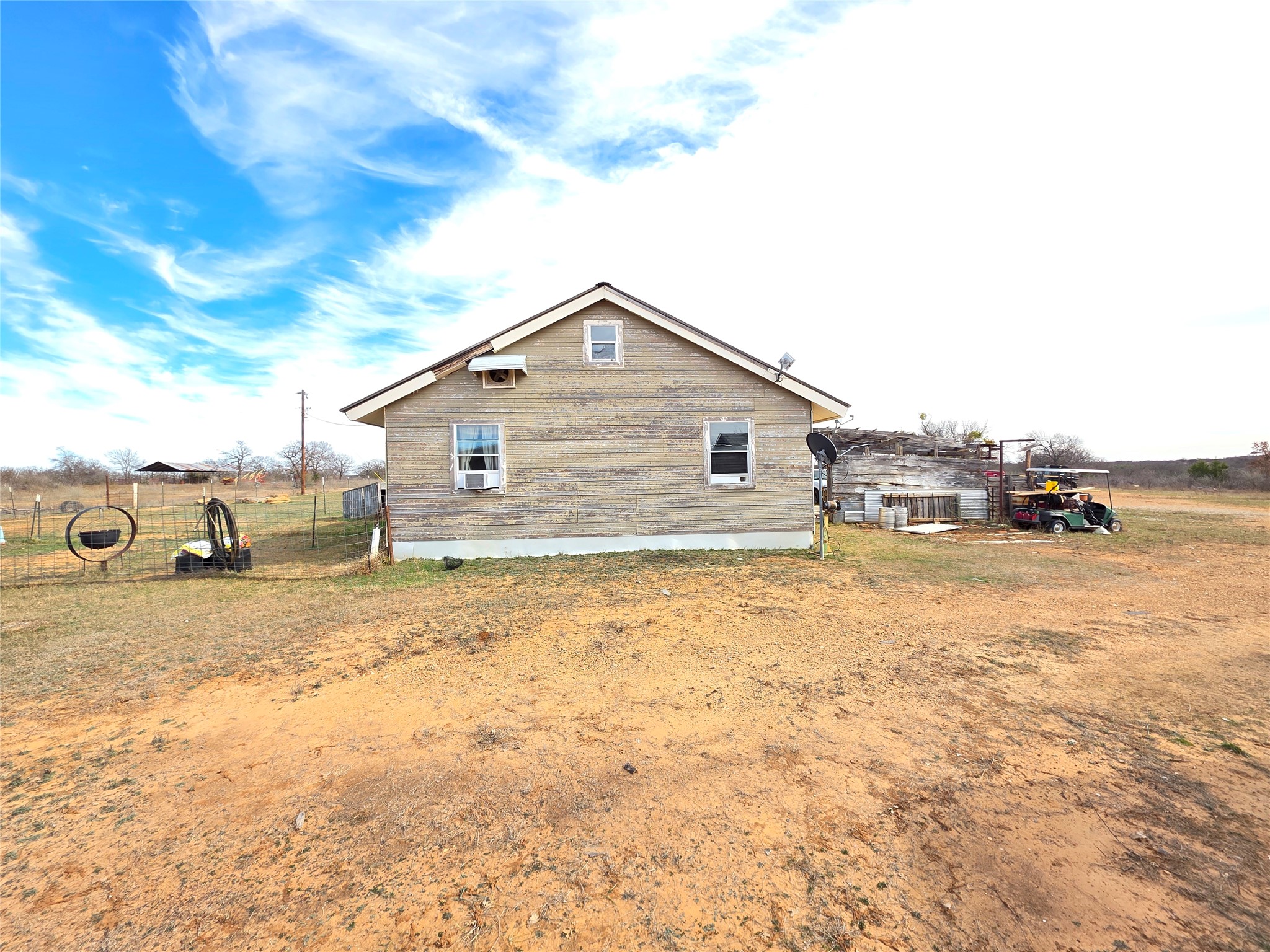 4451 Fm585 Bangs TX 76823