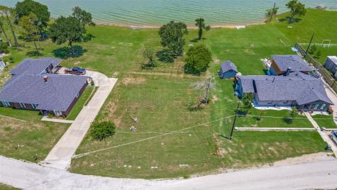 1505 Hillcrest Drive Little Elm TX 75068