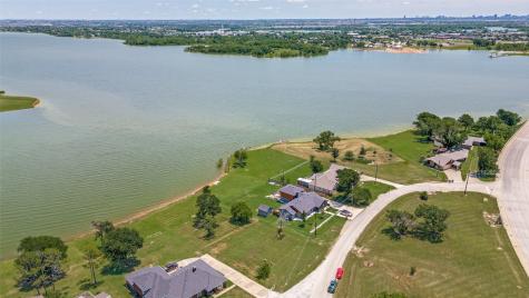 1505 Hillcrest Drive Little Elm TX 75068