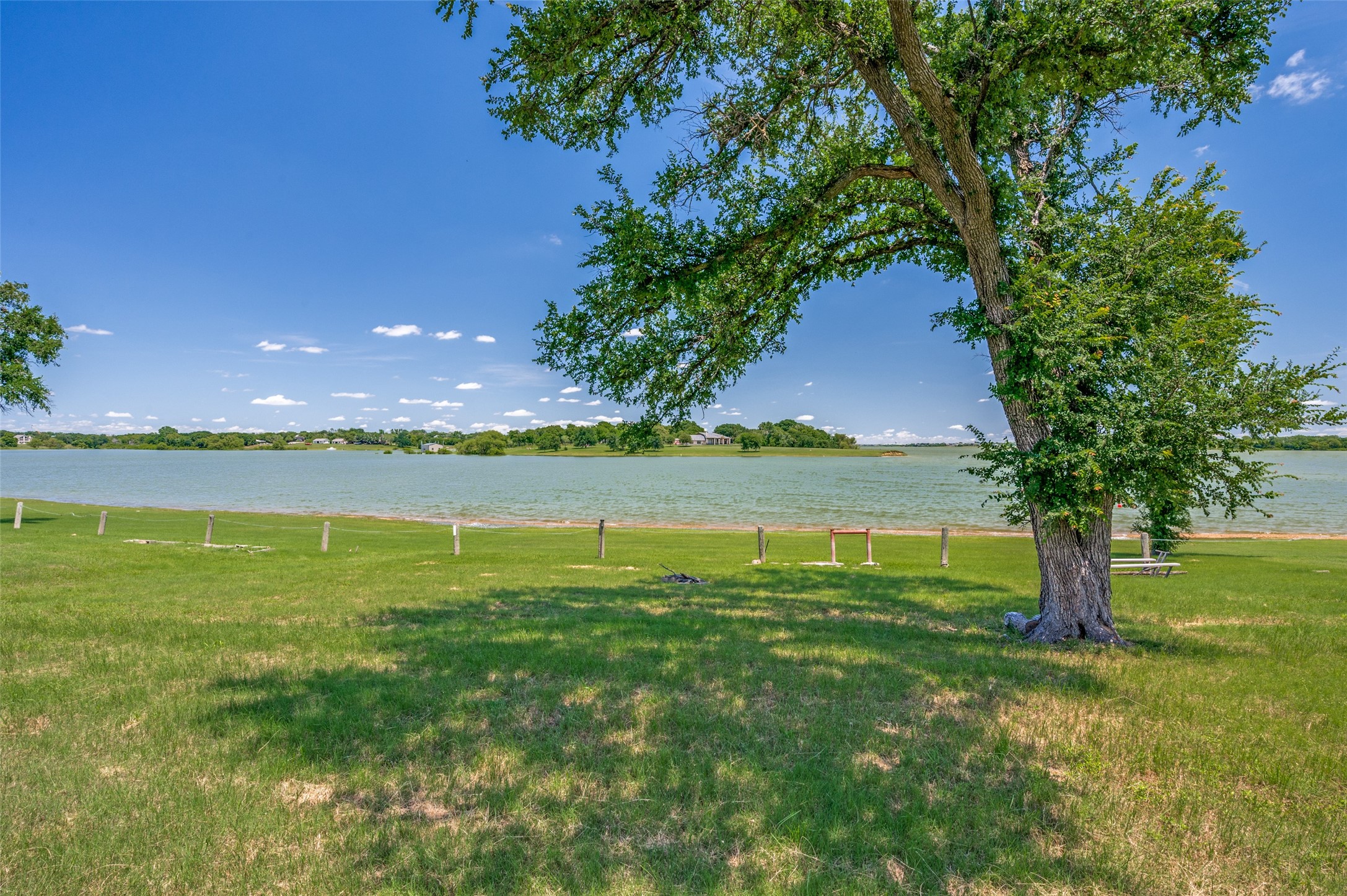 1505 Hillcrest Drive Little Elm TX 75068