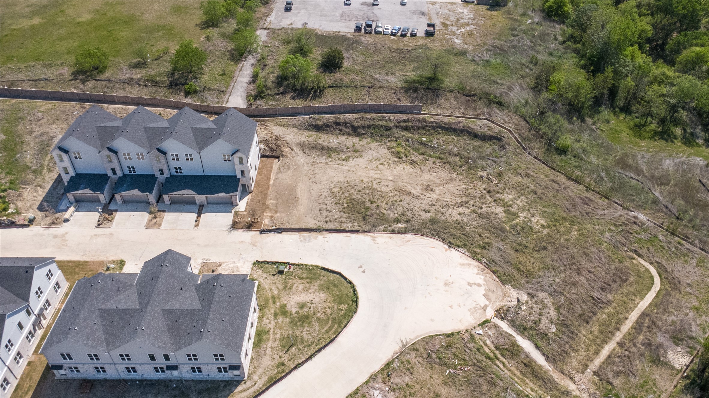 832 Premier Parkway Grand Prairie TX 75051