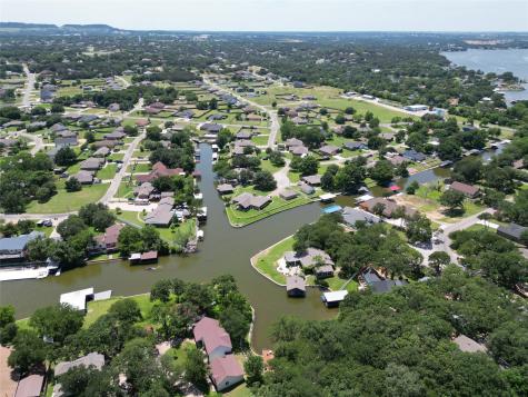 4005 Tahoe Court Granbury TX 76048