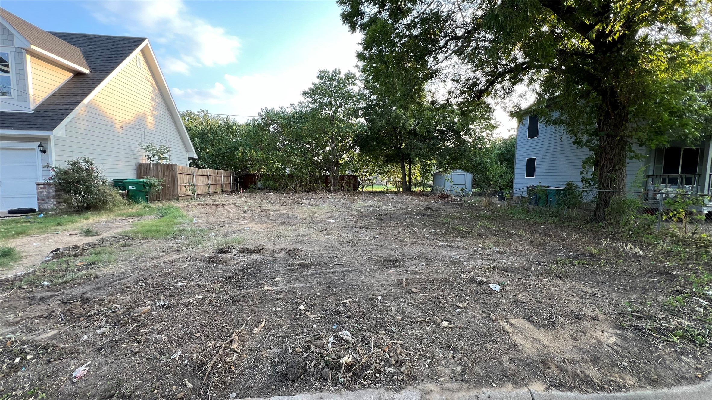 204 Perry Avenue Waxahachie TX 75165