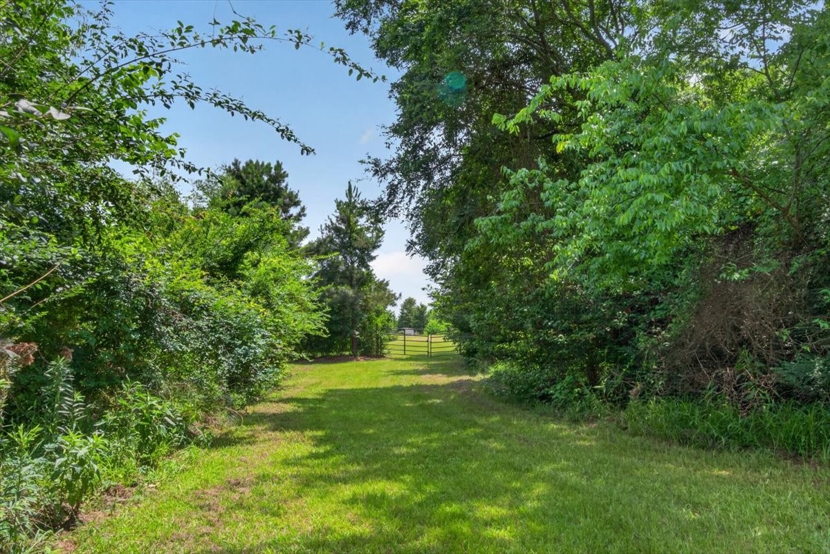21277 Joe Paul Lane Chandler TX 75758