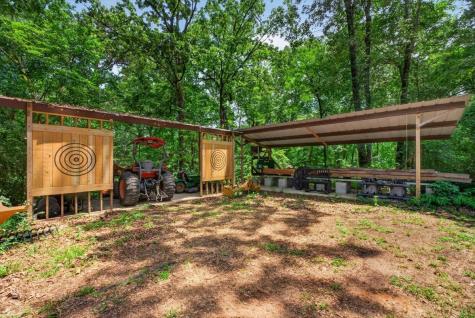 21277 Joe Paul Lane Chandler TX 75758