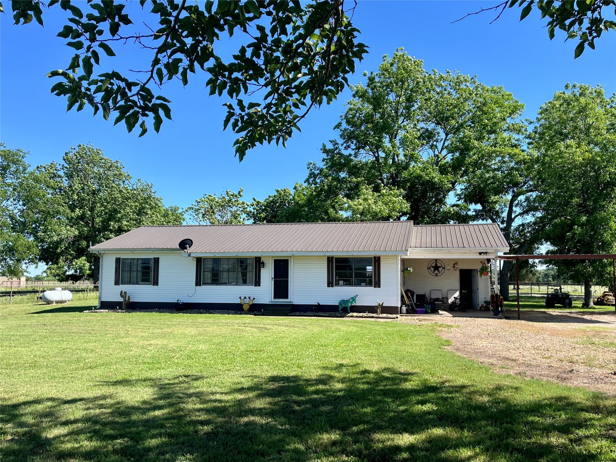 4798 E Fm 198 Lake Creek TX 75450