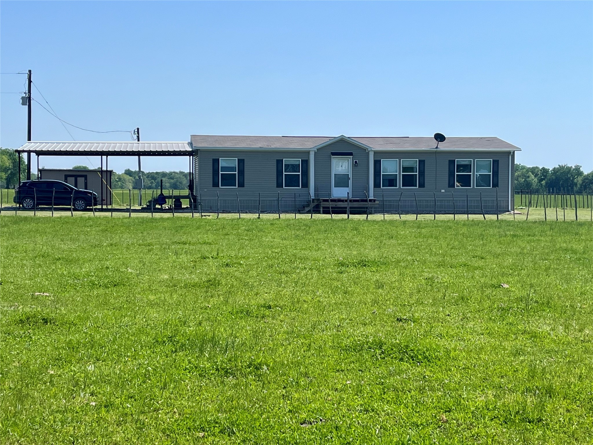 4798 E Fm 198 Lake Creek TX 75450