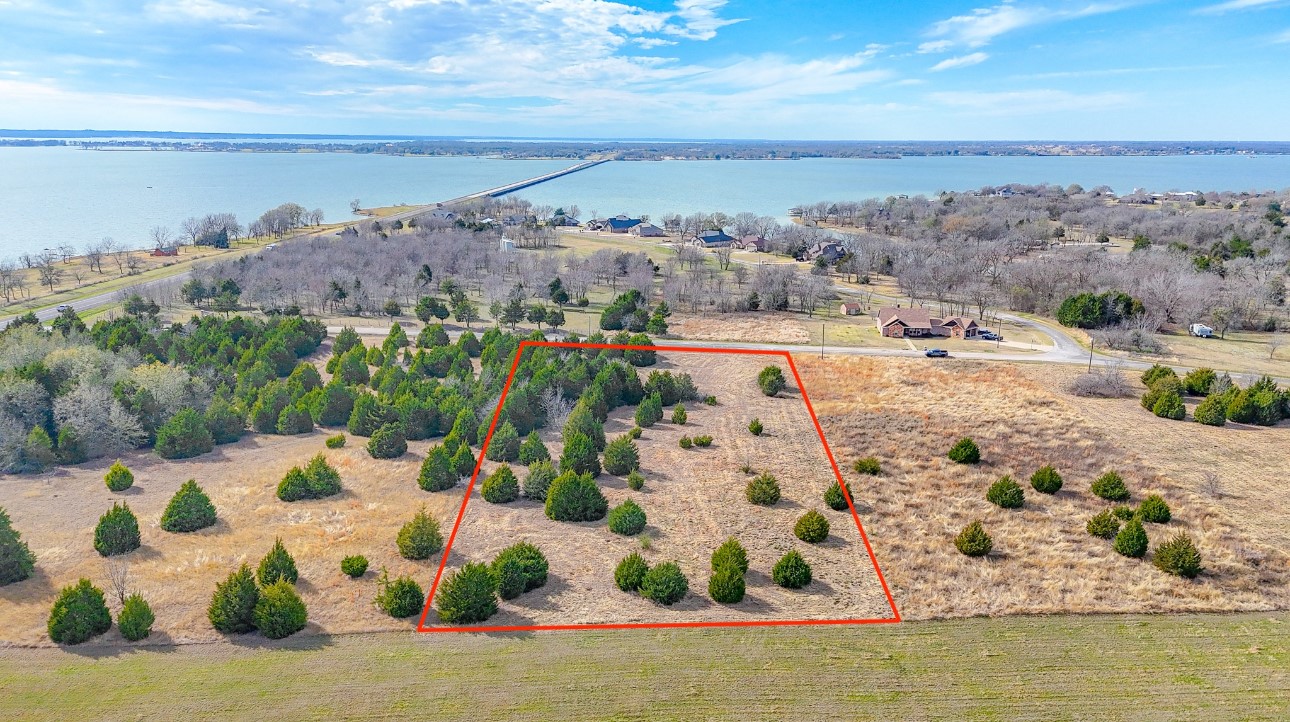Lot 49 Baybridge Kerens TX 75144
