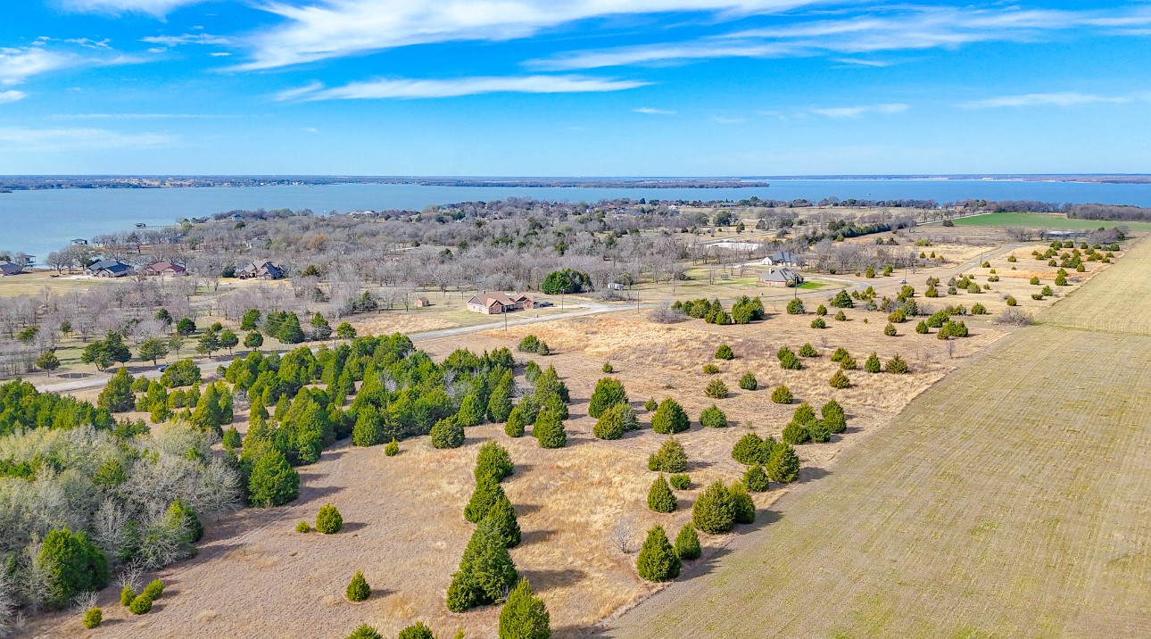 Lot 49 Baybridge Kerens TX 75144