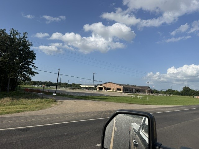 57 Pr 43955 Blossom TX 75416