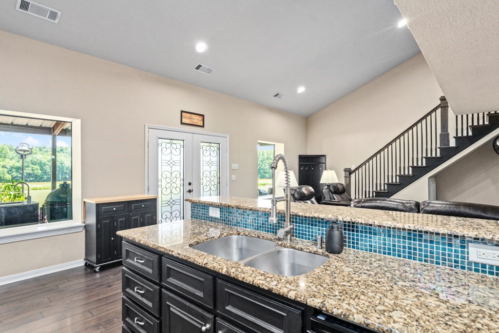 455 Vz County Road 2808 Mabank TX 75147