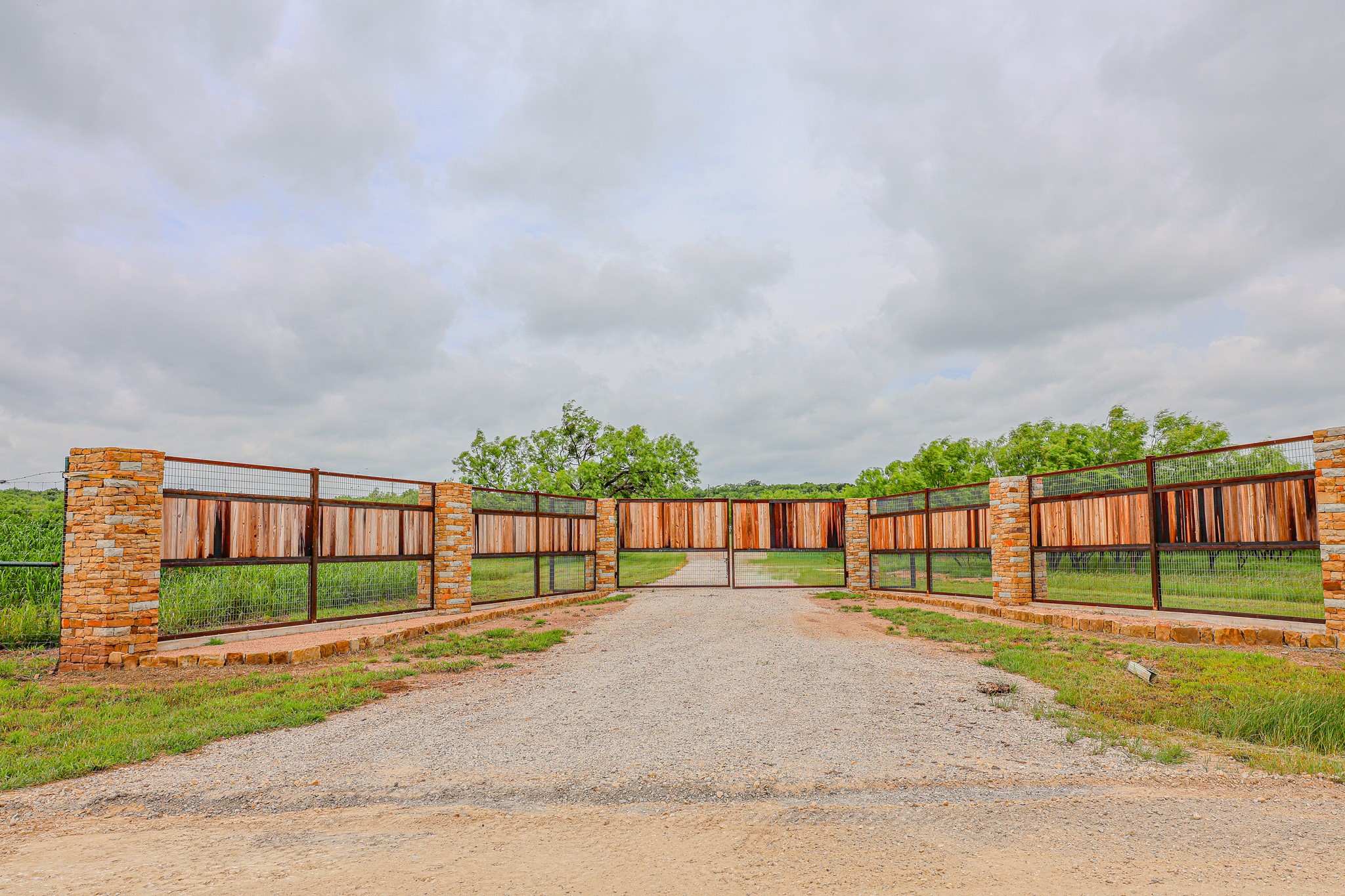250 Cr 317 Putnam TX 76469