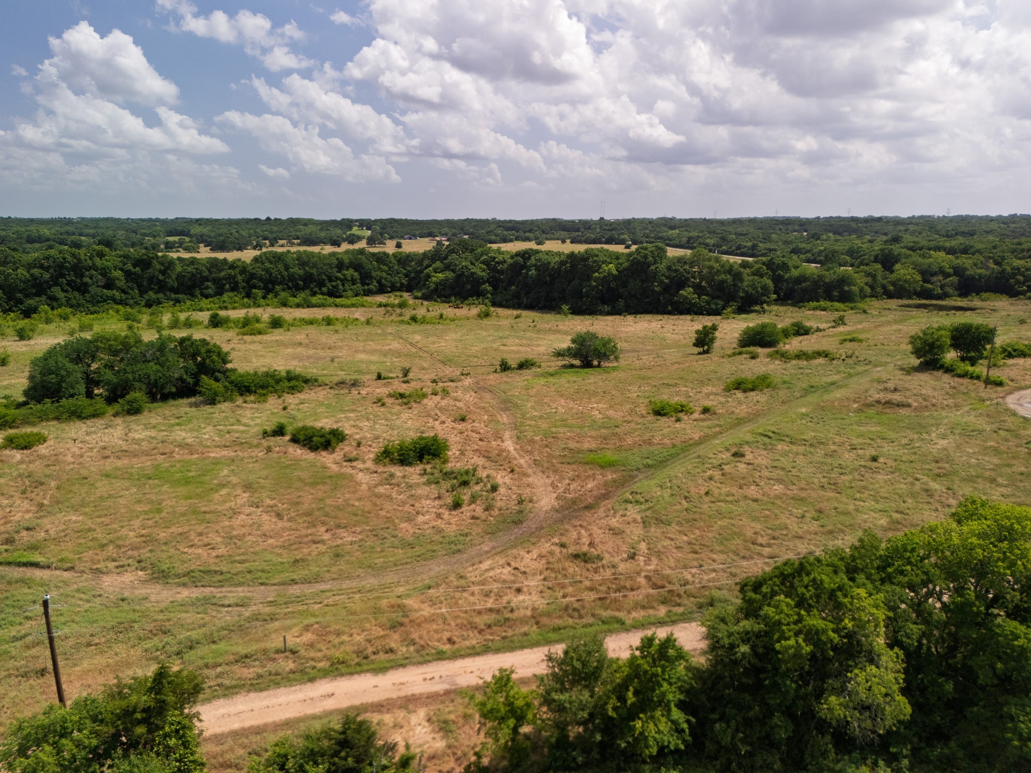 15ACRES Fm 1752 Savoy TX 75479