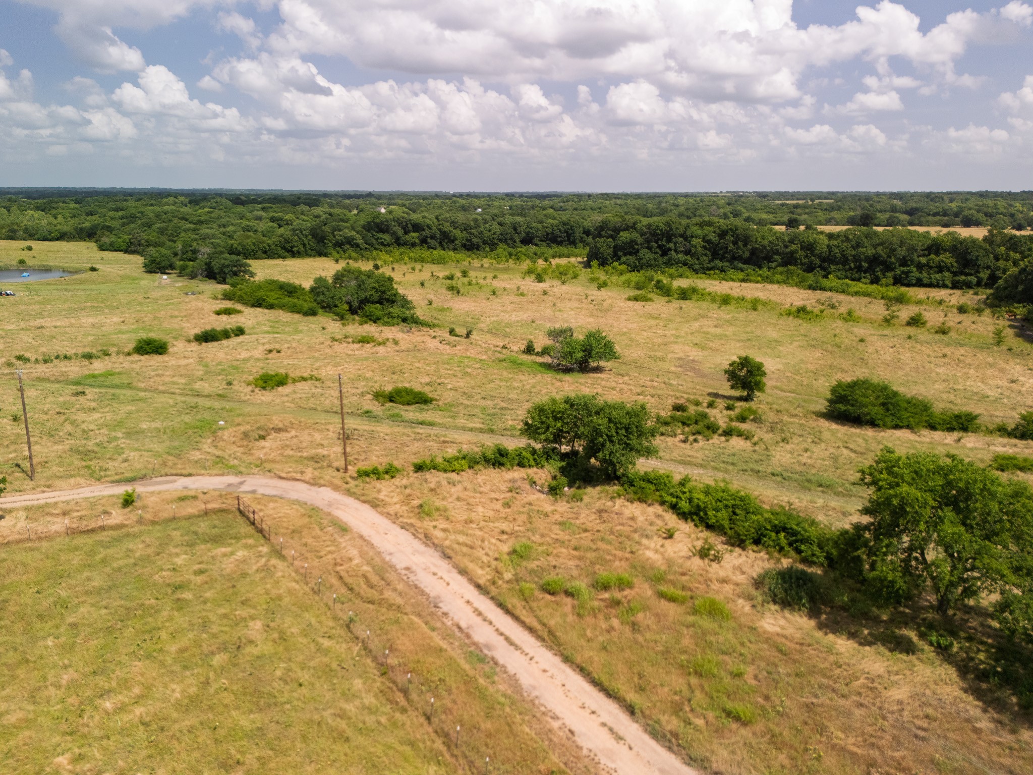 15ACRES Fm 1752 Savoy TX 75479