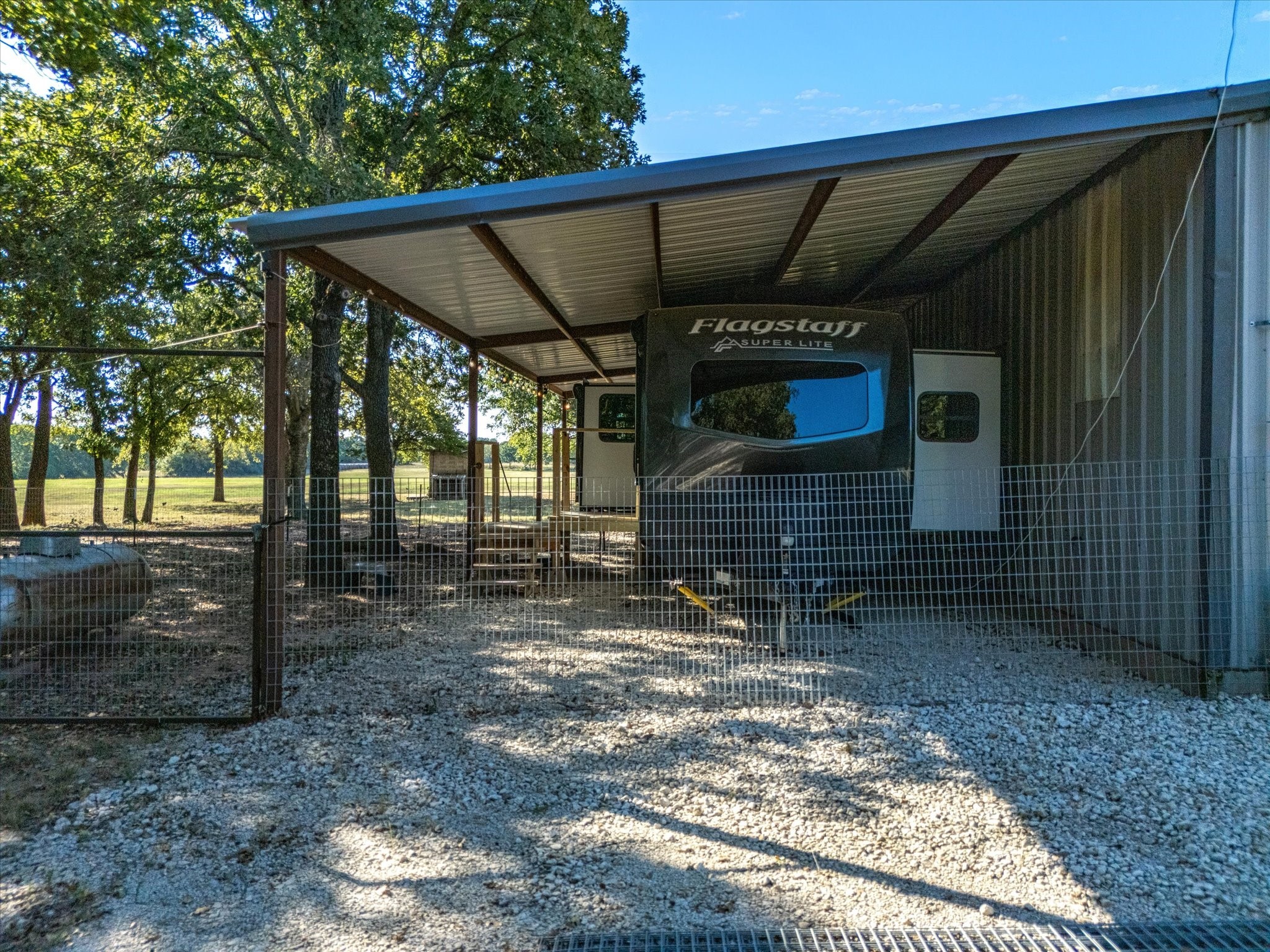 2210 Cardwell Road Ringgold TX 76261
