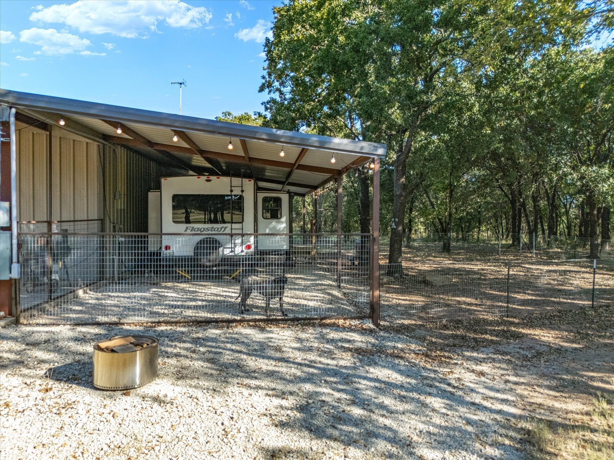 2210 Cardwell Road Ringgold TX 76261