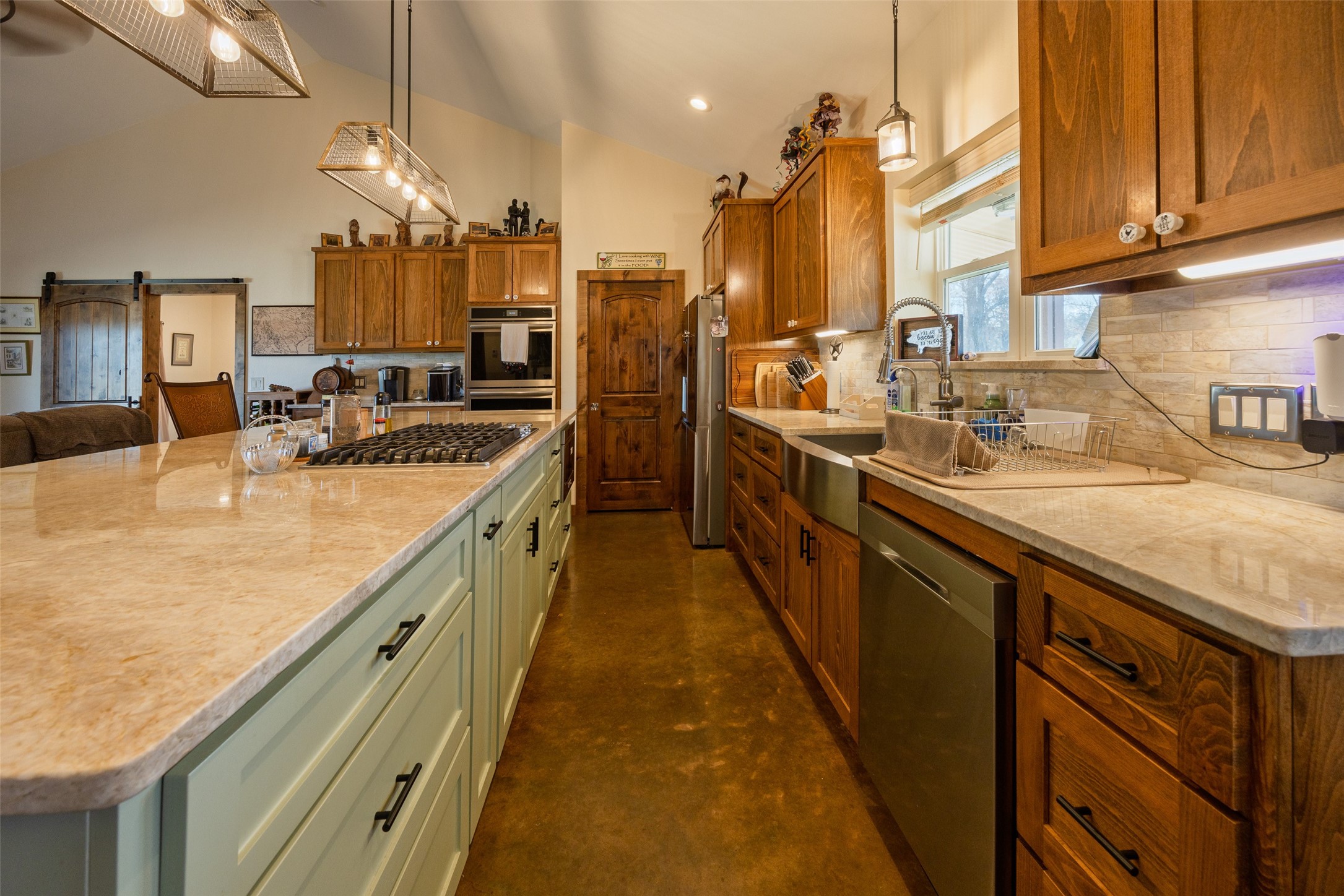 13579 County Road 4198 S Laneville TX 75667