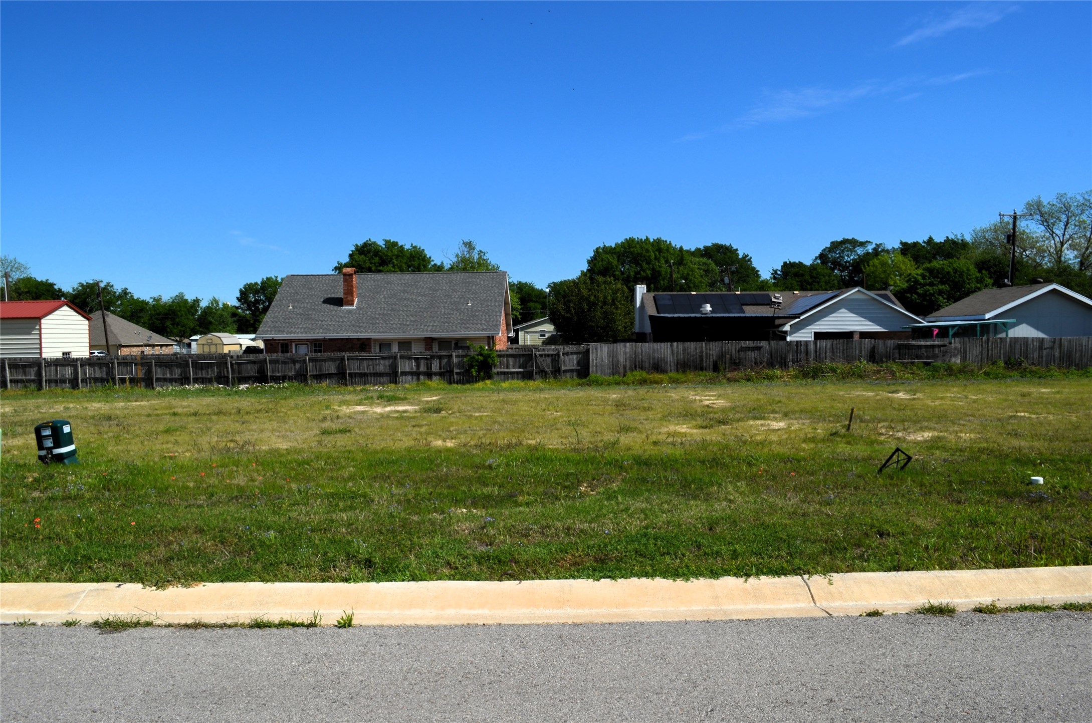 308 Preston Road Mabank TX 75147