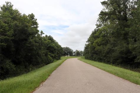 127 County Road 190 Liberty TX 77575