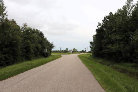 127 County Road 190 Liberty TX 77575