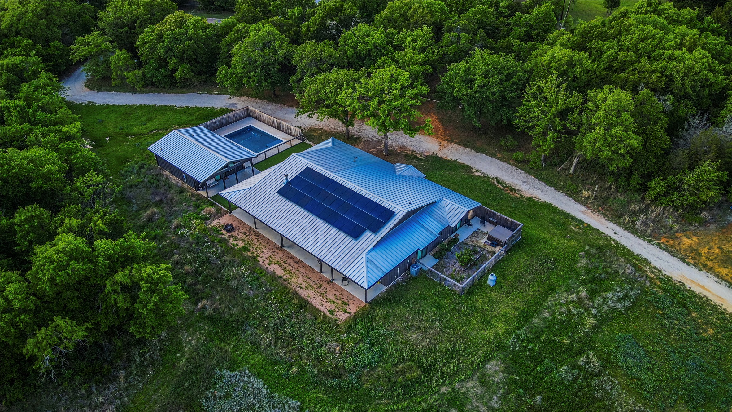 6434 County Road 304 Grandview TX 76050