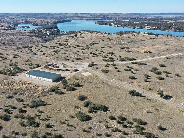 1036 Lake Shore Loop Graford TX 76449