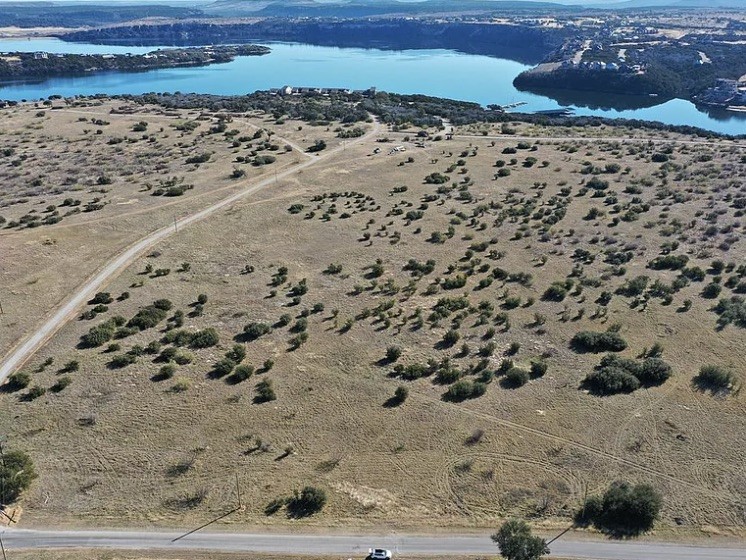 1036 Lake Shore Loop Graford TX 76449