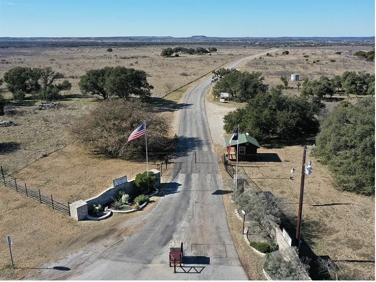 1036 Lake Shore Loop Graford TX 76449