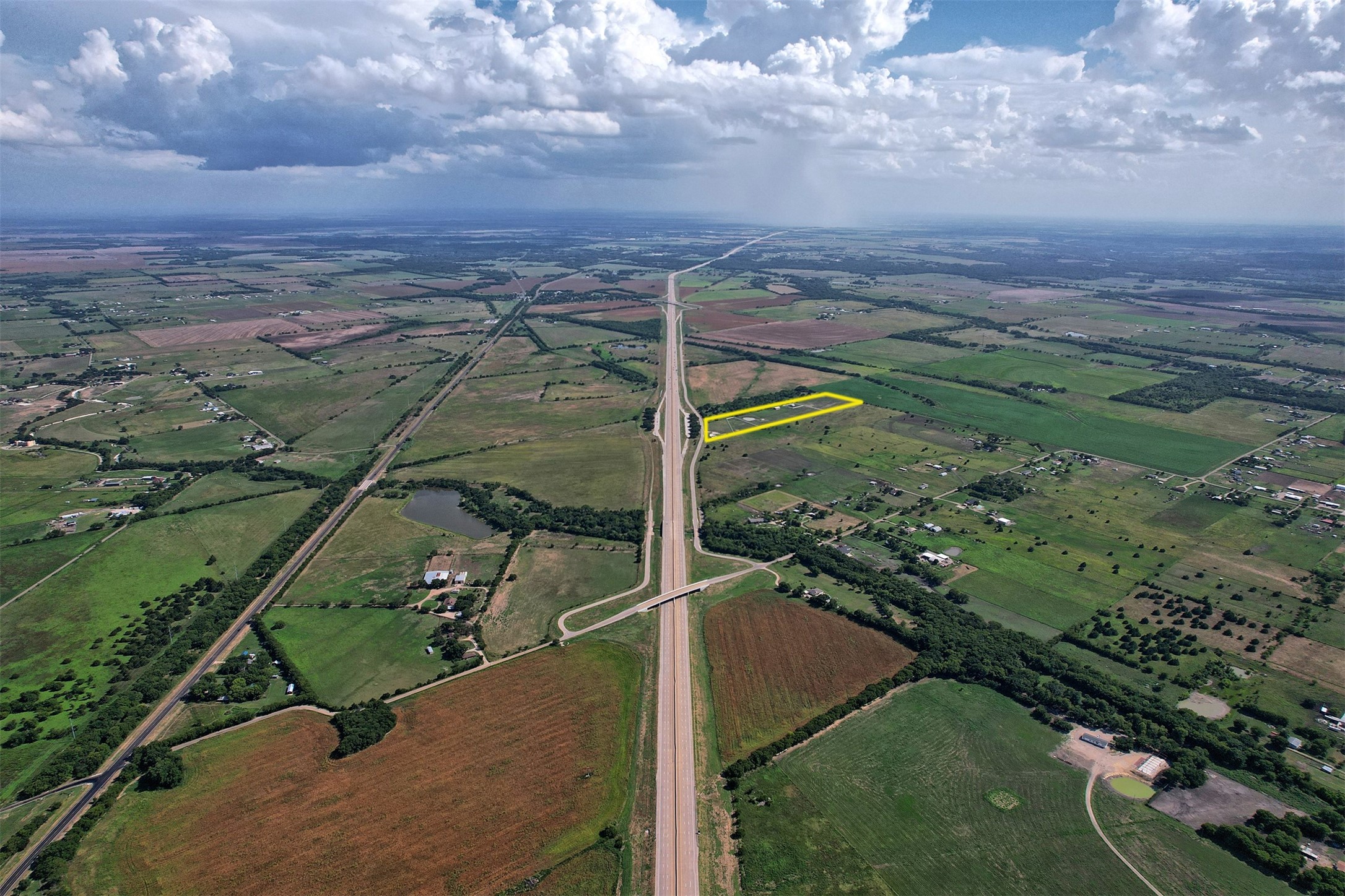 6882 N Interstate Highway 35 E Waxahachie TX 75165