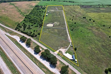 6882 N Interstate Highway 35 E Waxahachie TX 75165