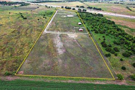 6882 N Interstate Highway 35 E Waxahachie TX 75165
