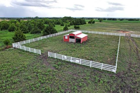 6882 N Interstate Highway 35 E Waxahachie TX 75165