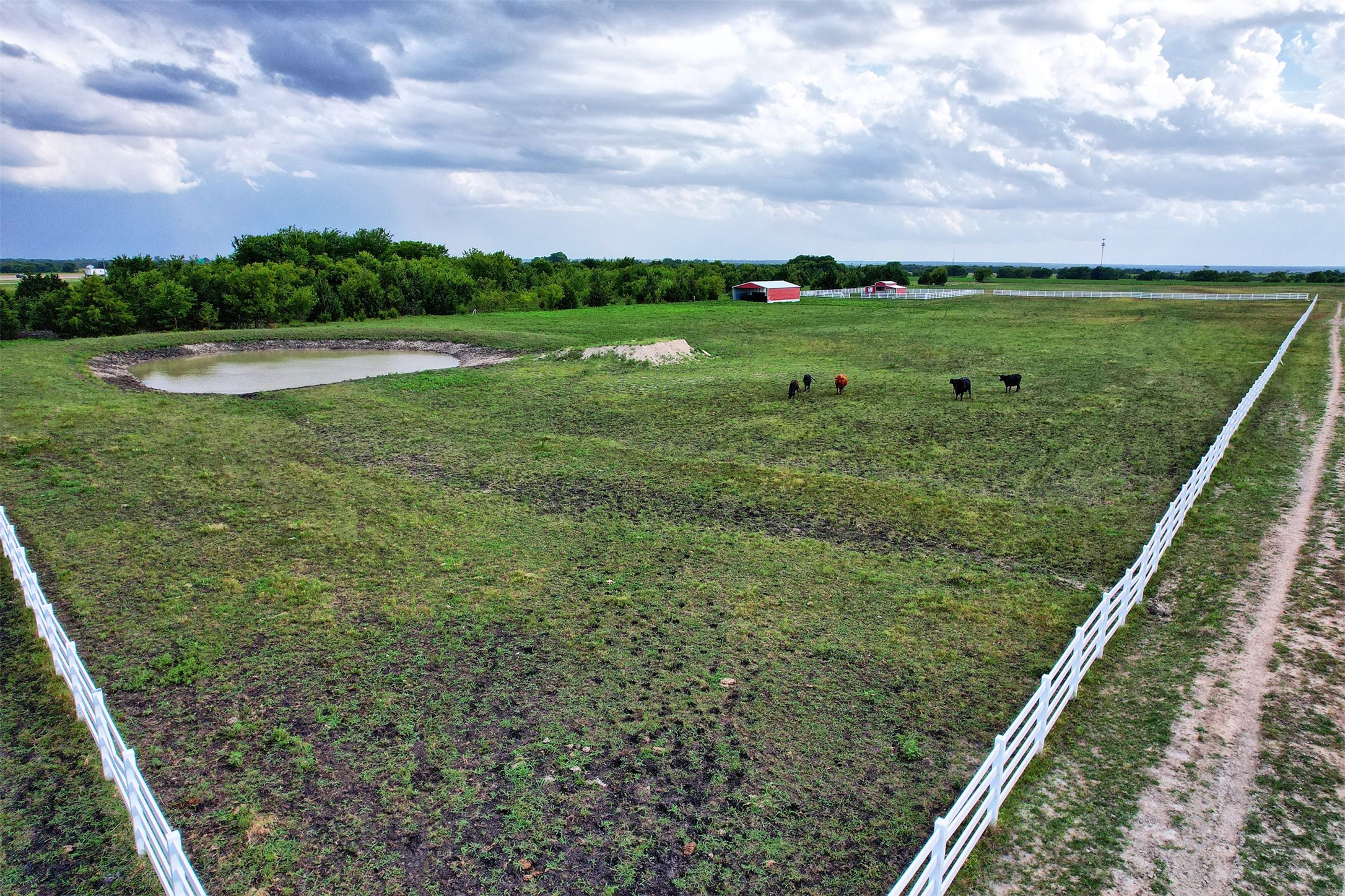 6882 N Interstate Highway 35 E Waxahachie TX 75165