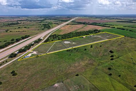 6882 N Interstate Highway 35 E Waxahachie TX 75165