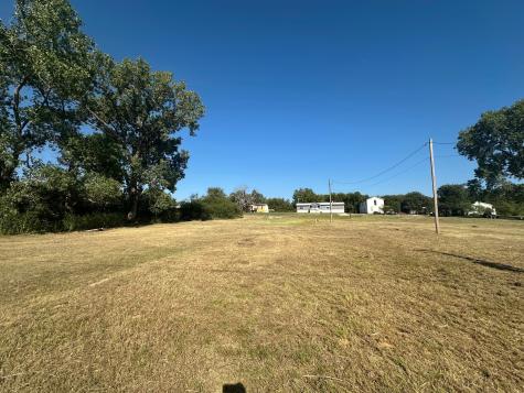 240 First Street Oak Ridge TX 76240