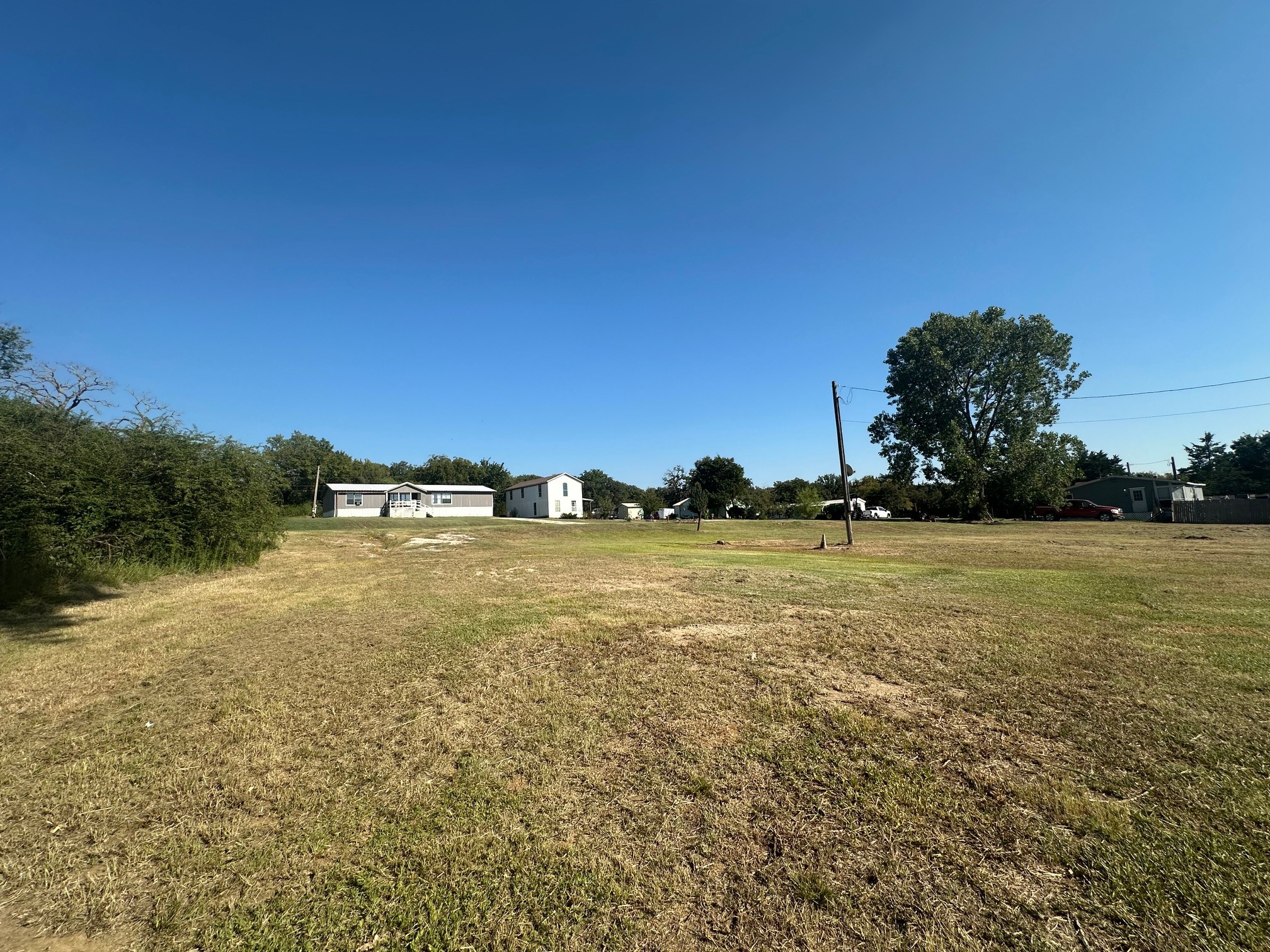 240 First Street Oak Ridge TX 76240