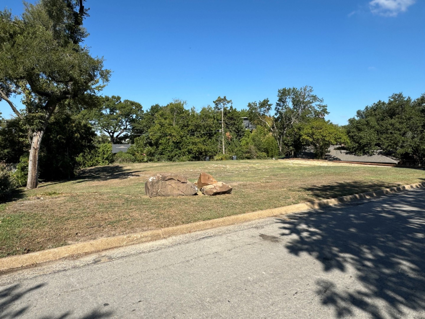 1623 Oak Knoll Street Dallas TX 75208