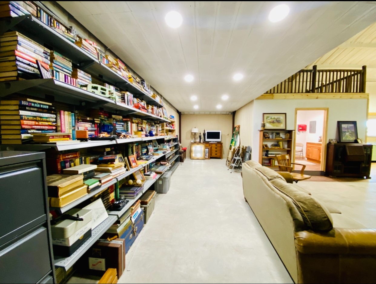 664 Earl Road Sadler TX 76264