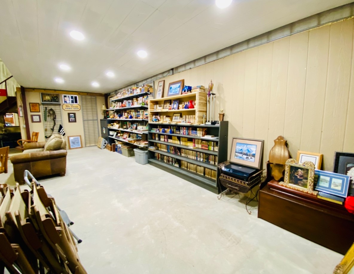 664 Earl Road Sadler TX 76264