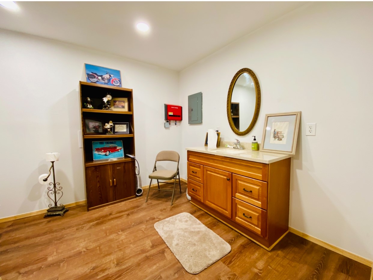 664 Earl Road Sadler TX 76264