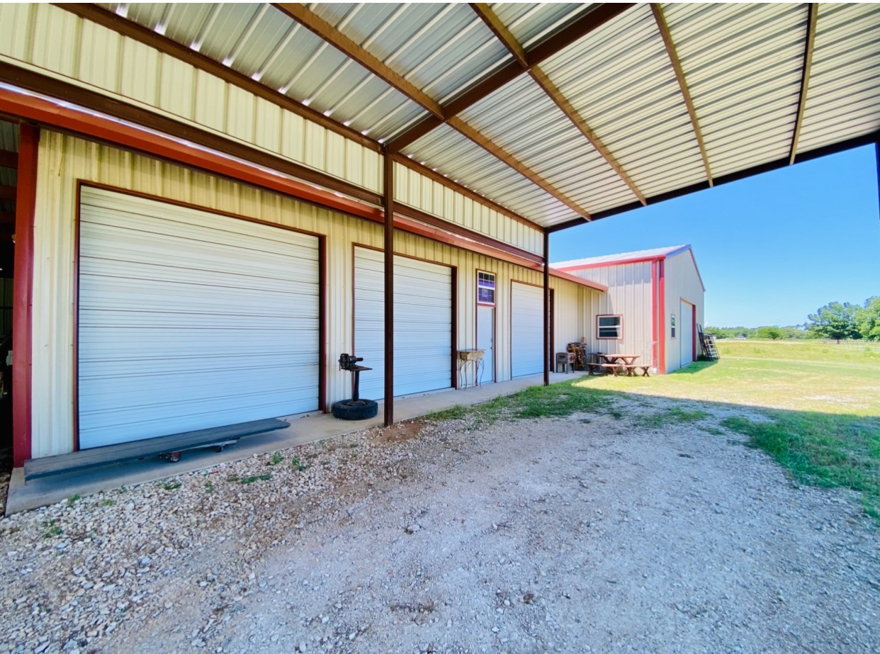 664 Earl Road Sadler TX 76264