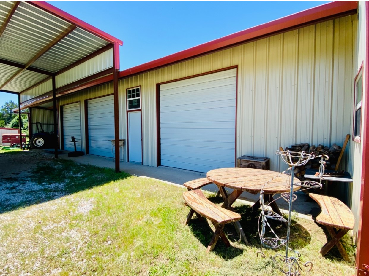 664 Earl Road Sadler TX 76264