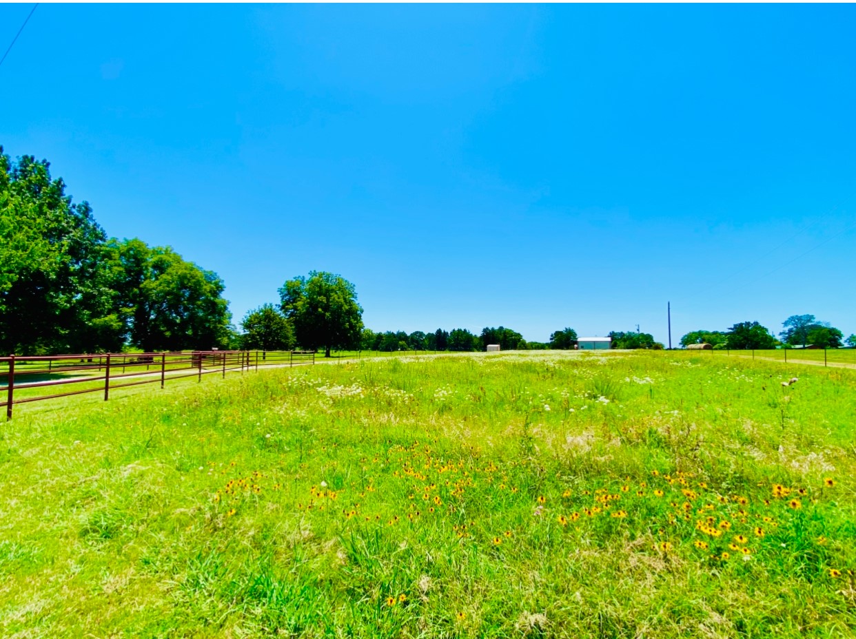 664 Earl Road Sadler TX 76264