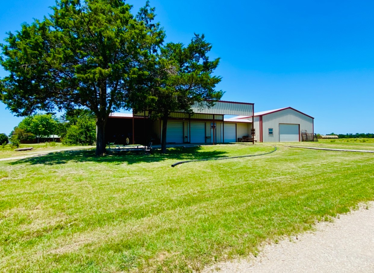 664 Earl Road Sadler TX 76264