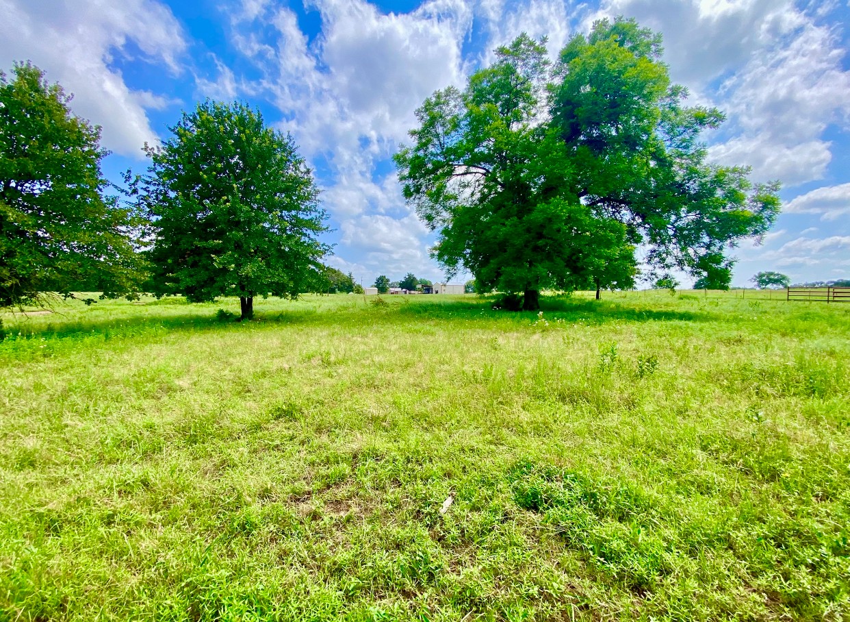 664 Earl Road Sadler TX 76264