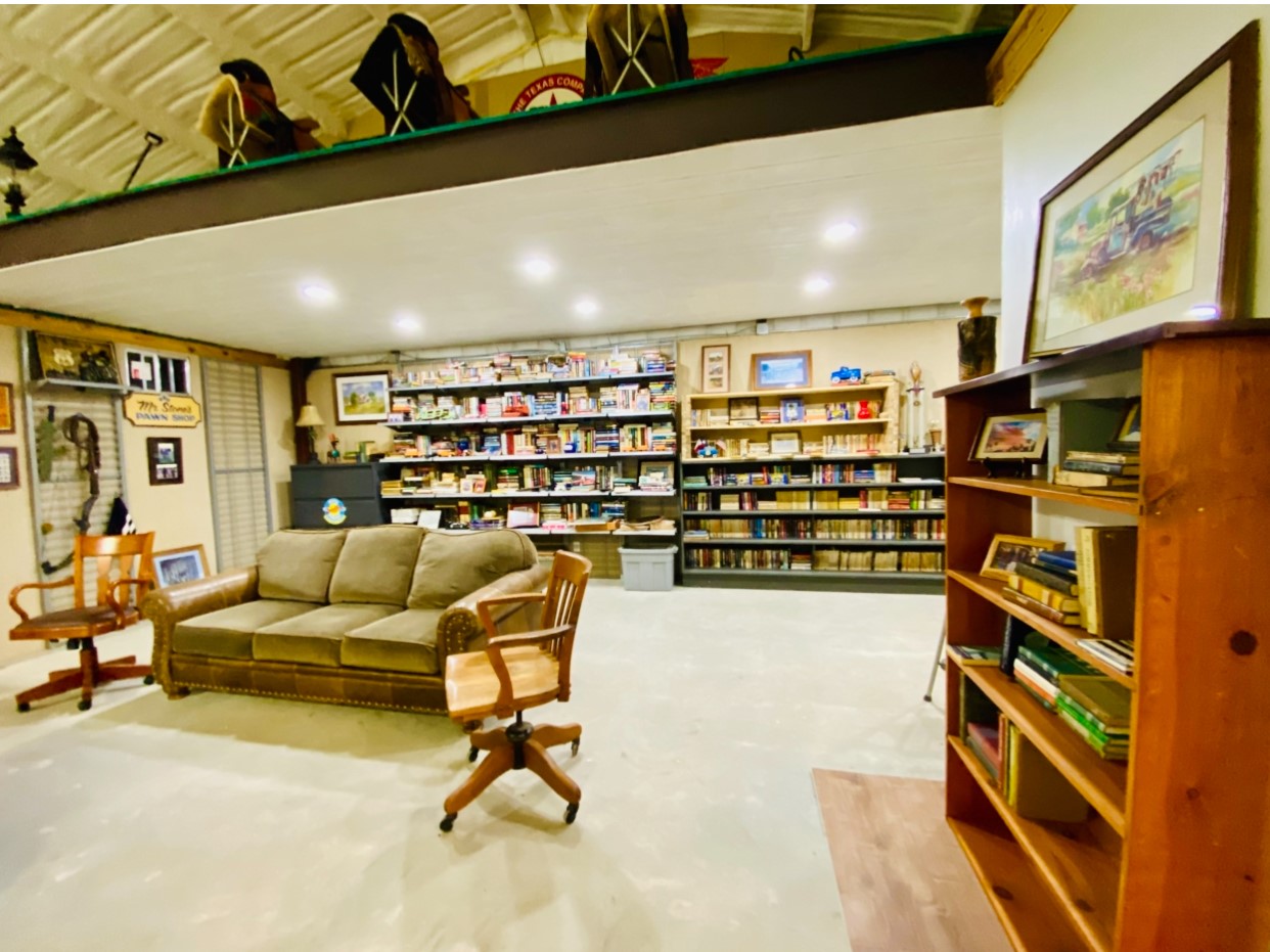 664 Earl Road Sadler TX 76264