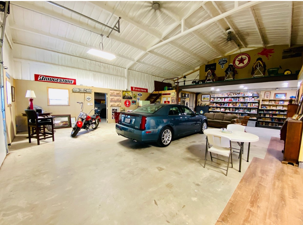 664 Earl Road Sadler TX 76264