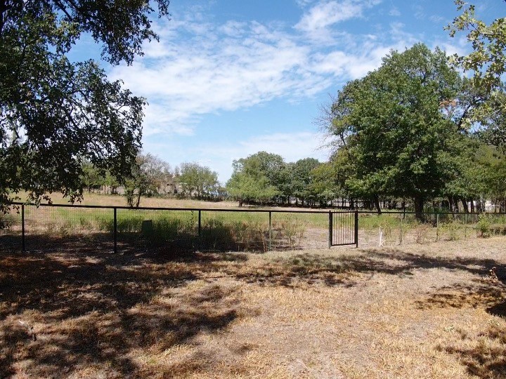 351 Sandlin Lane Springtown TX 76082